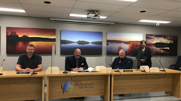 Assermentation officielle du maire de Témiscouata-sur-le-Lac