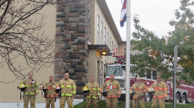 Les pompiers de la Ville de Rivière-du-Loup solidaires de leurs confrères montréalais