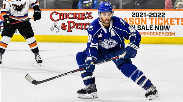 Gabriel Dumont rappelé dans la Ligue nationale de hockey 