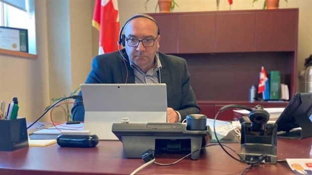 Bernard Généreux se porte à la défense de l’industrie touristique