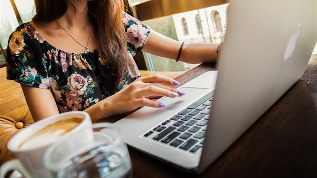 Le Conseil régional de la FTQ reçoit d’importants appuis politiques et a le télétravail dans sa mire