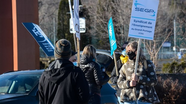 Deuxième mouvement de grève dans les écoles le 27 avril	 