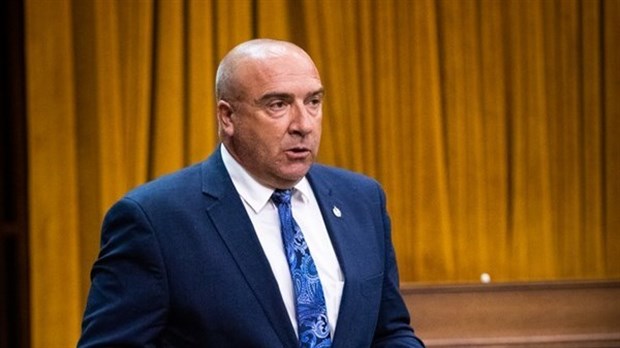 Le député Bernard Généreux déplore la tentative de règlementation des médias sociaux
