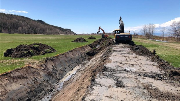 Début des travaux de restauration du marais côtier de Saint-André-de-Kamouraska 
