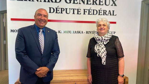 Un nouveau visage au bureau de Rivière-du-Loup de Bernard Généreux 