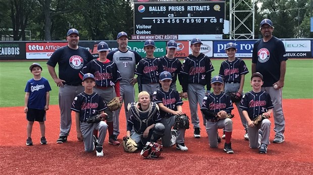 Les Braves Desjardins 11U A du Témiscouata au Stade Canac  