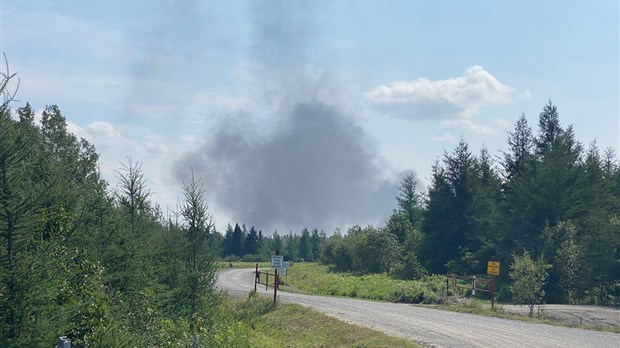 Incendie d'un tracteur à Rivière-du-Loup