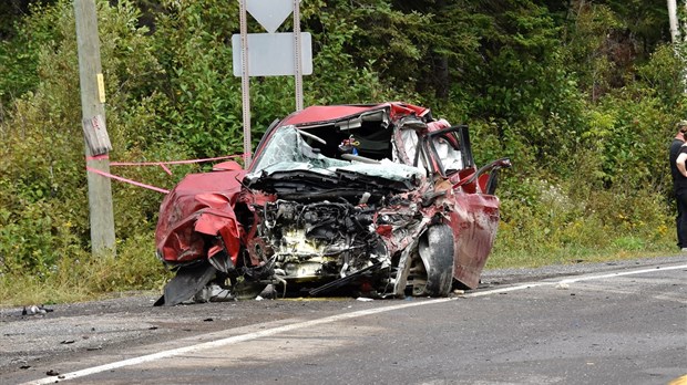Importante collision impliquant une voiture et un poids lourd à Témiscouata-sur-le-Lac