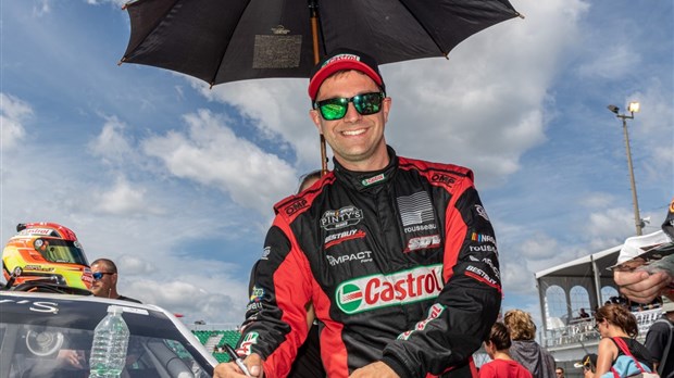 Simon Dion-Viens termine 2e à l’autodrome Chaudiere au terme d’une chaude lutte en piste