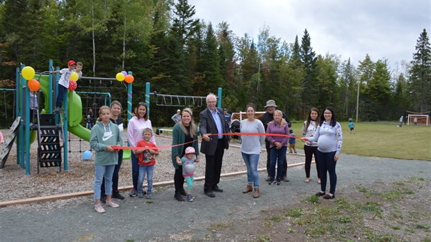 Les familles du Domaine de la Rivière-Verte ont maintenant leur parc