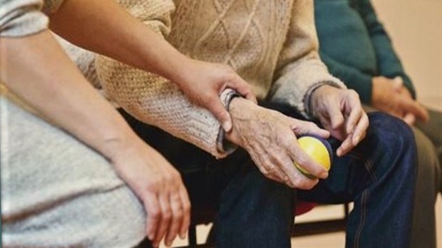 Formation à distance gratuite pour les proches aidant d'ainés