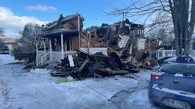 Maison rasée par les flammes à Dégelis
