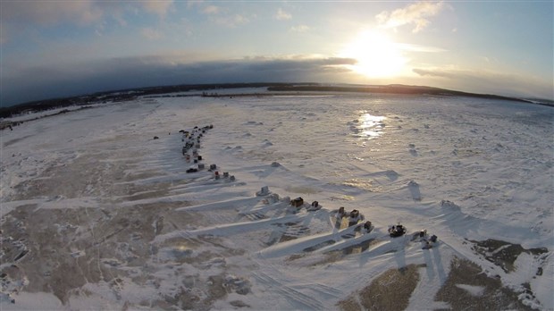 Les pêcheurs de retour sur la glace à L’Isle-Verte 