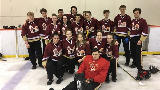 Quatre médailles d’or pour le Ballon sur glace mineur du Témiscouata