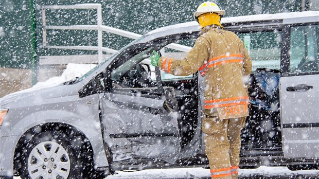 Collision latérale sur la rue Fraser à Rivière-du-Loup 