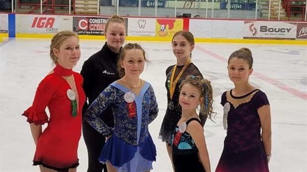 Médaille et rubans pour les Arabesques à Matane