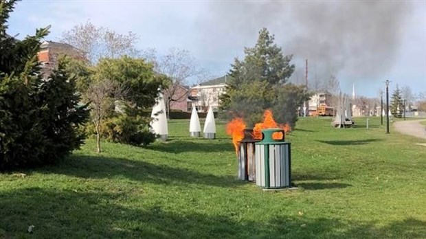 Un incendie de poubelle à Rivière-du-Loup
