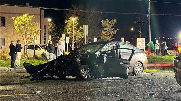 Violente collision au coeur de Rivière-du-Loup 