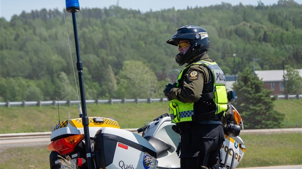 Autoroute 20 : Opération inter-régionale en sécurité routière de la SQ 