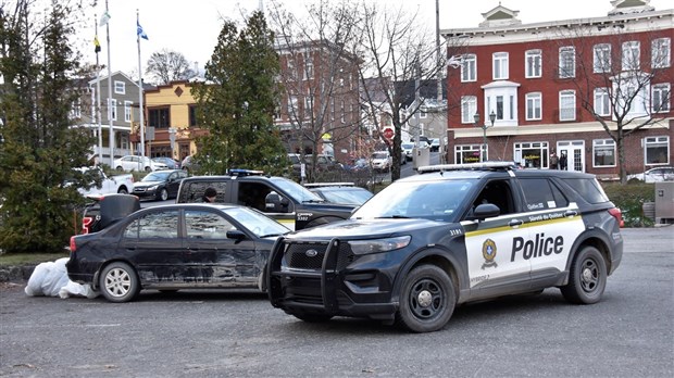 Une poursuite prend fin à deux pas du poste de police de Rivière-du-Loup