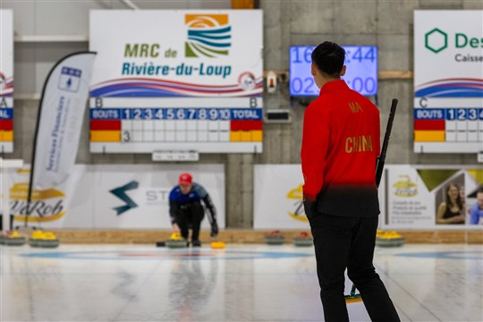 Curling : des athlètes internationaux à Rivière-du-Loup 