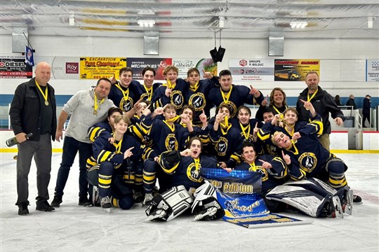 Victoire du Bleu et Or M18 BB à Saint-Anselme
