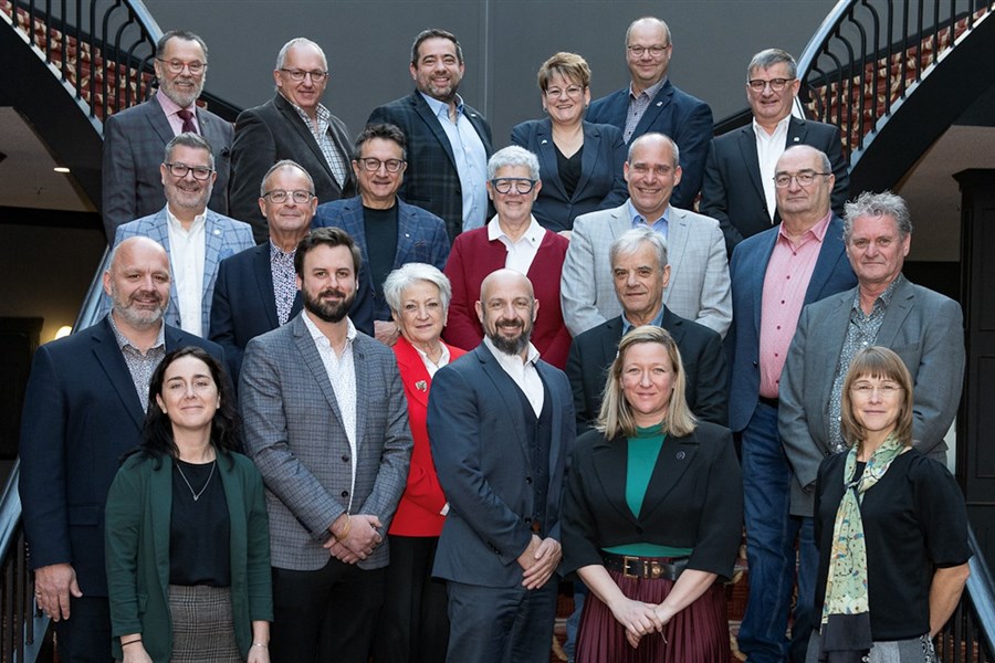La Table régionale des élus municipaux du Bas-Saint-Laurent rencontre la députation provinciale régionale