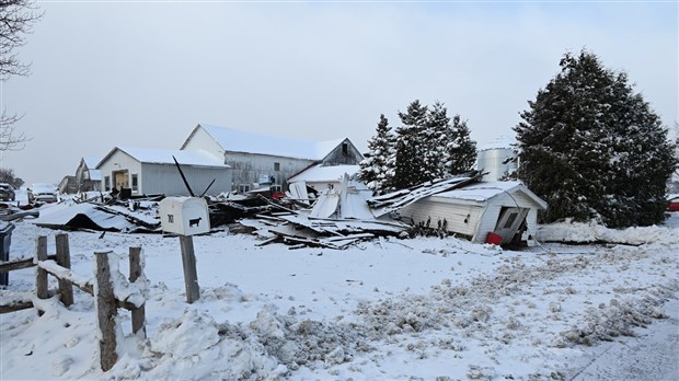 Un incendie ravage une maison à Pohénégamook