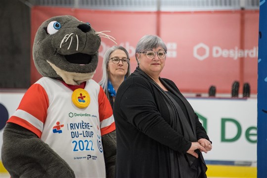 Une remise de médailles symbolique pour Sylvie Vignet