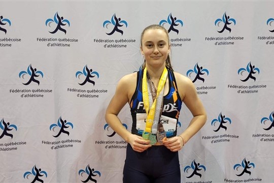 Anabelle Larouche se décore de médailles aux championnats provinciaux