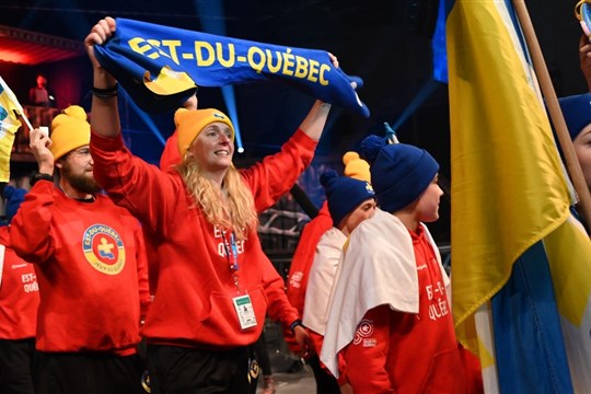 PHOTOS | Clôture de la 56e Finale des Jeux du Québec à Rivière-du-Loup