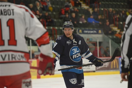 Maxime St-Cyr échappe le titre de meilleur buteur de la LNAH…pour une 2e fois