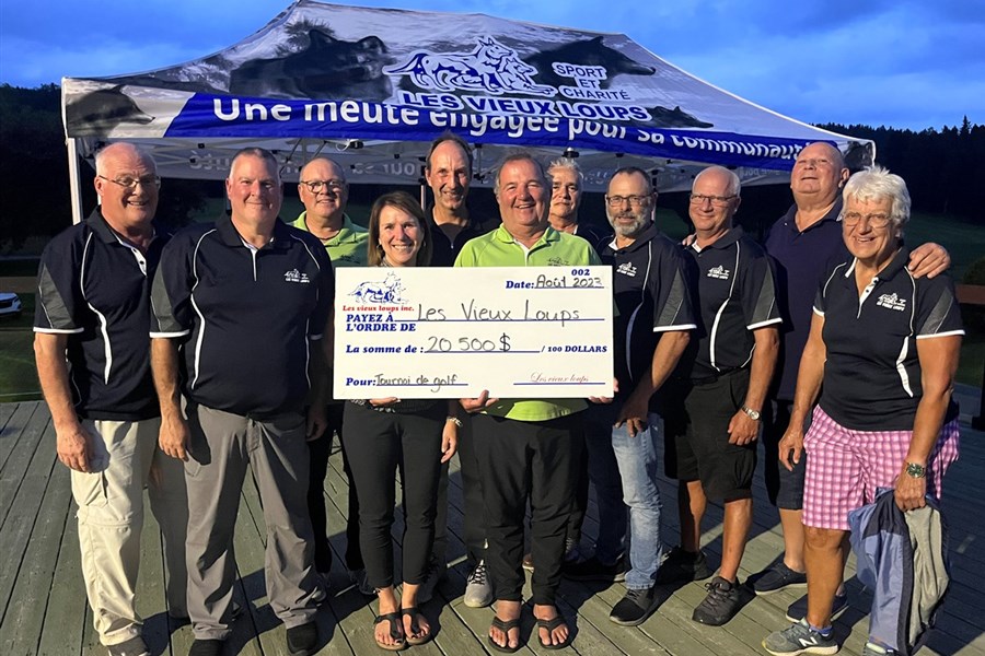 20 500 $ pour le Tournoi de golf des Vieux Loups