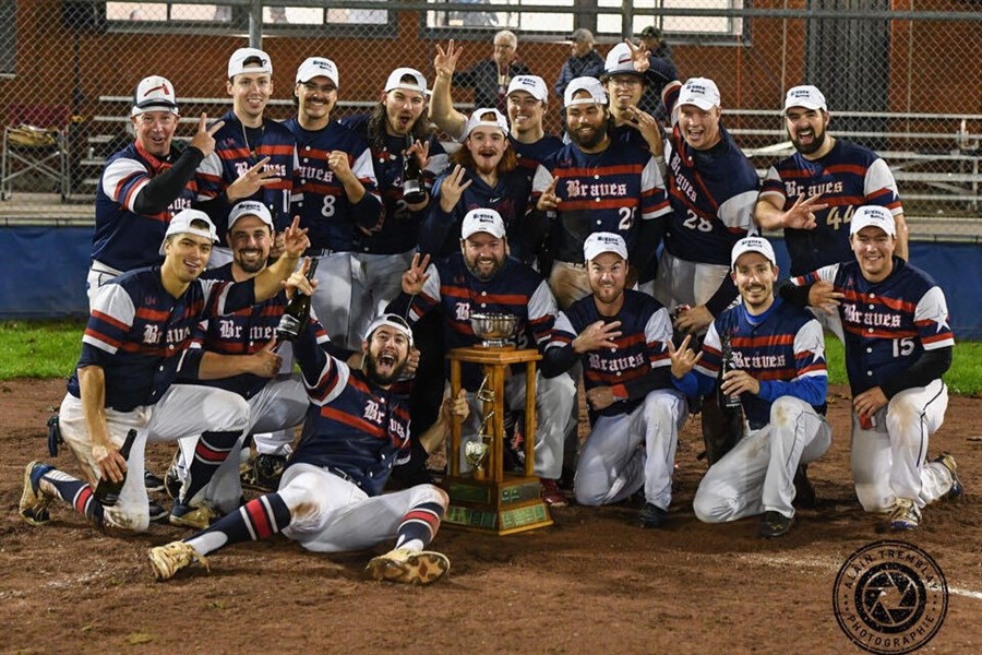 Les Braves Batitech défendent leur titre avec succès 