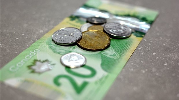 Hausse du salaire minimum à 15,75 $ 