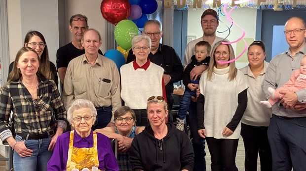 Germaine Chouinard a fêté ses 102 ans!