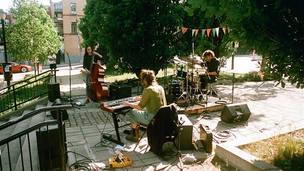 Enregistrement du premier album du Papillon social club