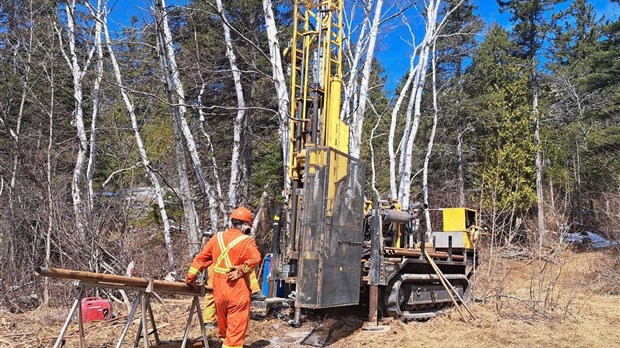 A-20 : des forages géotechniques à Notre-Dame-des-Neiges