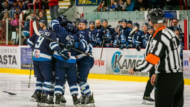 Les 3L demeurent en vie grâce à une victoire à Thetford Mines