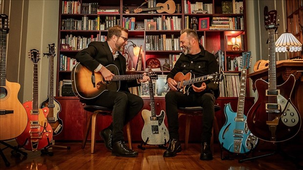 Luc de Larochellière et Sylvain Quesnel en spectacle au parc des Chutes