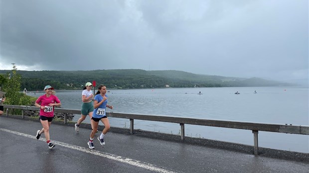 Triathlon de Pohénégamook : événement pluvieux, triathlète heureux