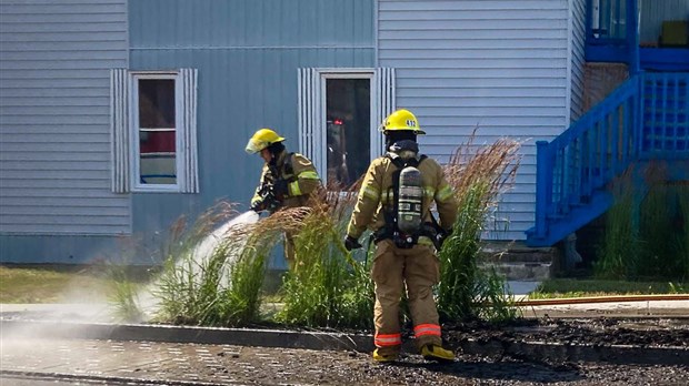 Des mégots de cigarette causent un début d’incendie à Rivière-du-Loup 