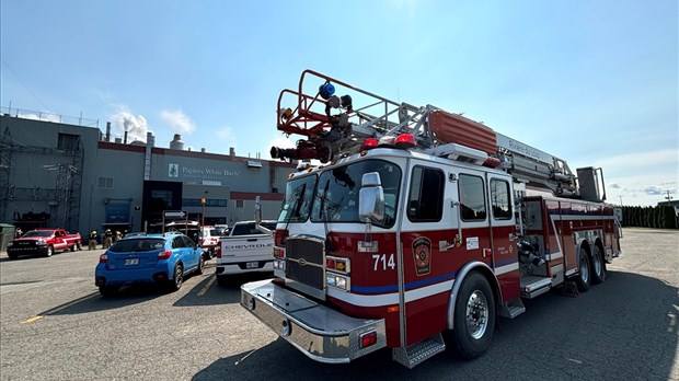 Début d’incendie à l’usine Papier White Birch de Rivière-du-Loup