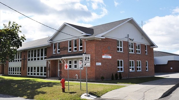 Saint-Antonin se mobilise pour la construction d’une deuxième école