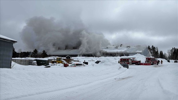 Incendie d’un bâtiment agricole à Saint-Jean-de-Dieu 