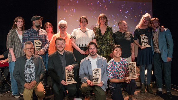 Appels de candidatures pour le prix du CALQ et le prix Artiste carrière émergente