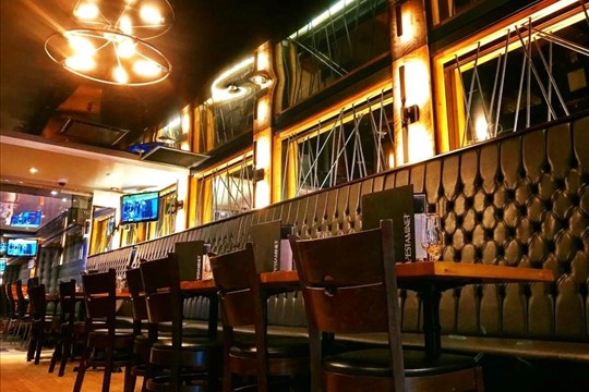 Québec prévoit des frais pour les «no-shows» au restaurant dès cet été
