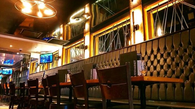 Québec prévoit des frais pour les «no-shows» au restaurant dès cet été