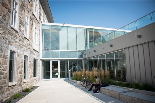La bibliothèque Françoise-Bédard mise en valeur par l’Association des bibliothèques publiques du Québec