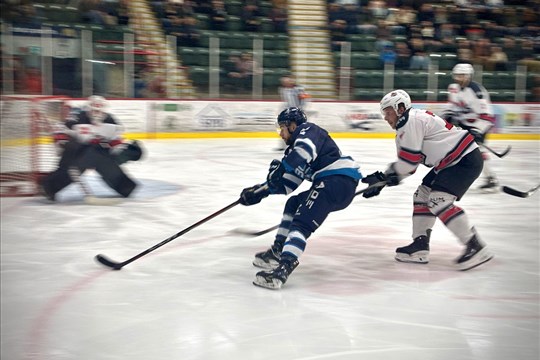 LNAH : les 3L mènent leur série 3-1 contre les Pétroliers 